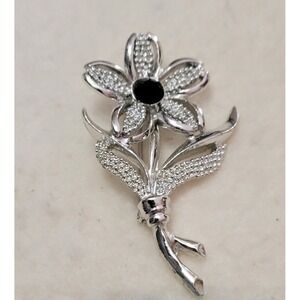 Vintage SARAH COVENTRY‎ 1967 " Black Beauty " Silver Tone Flower Brooch Pin 2"